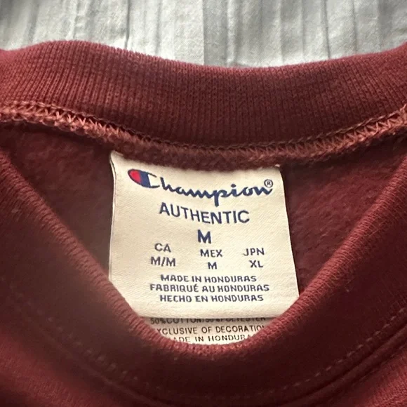 Champion Burgundy Crewneck Sweatshirt - Picture 2 of 3